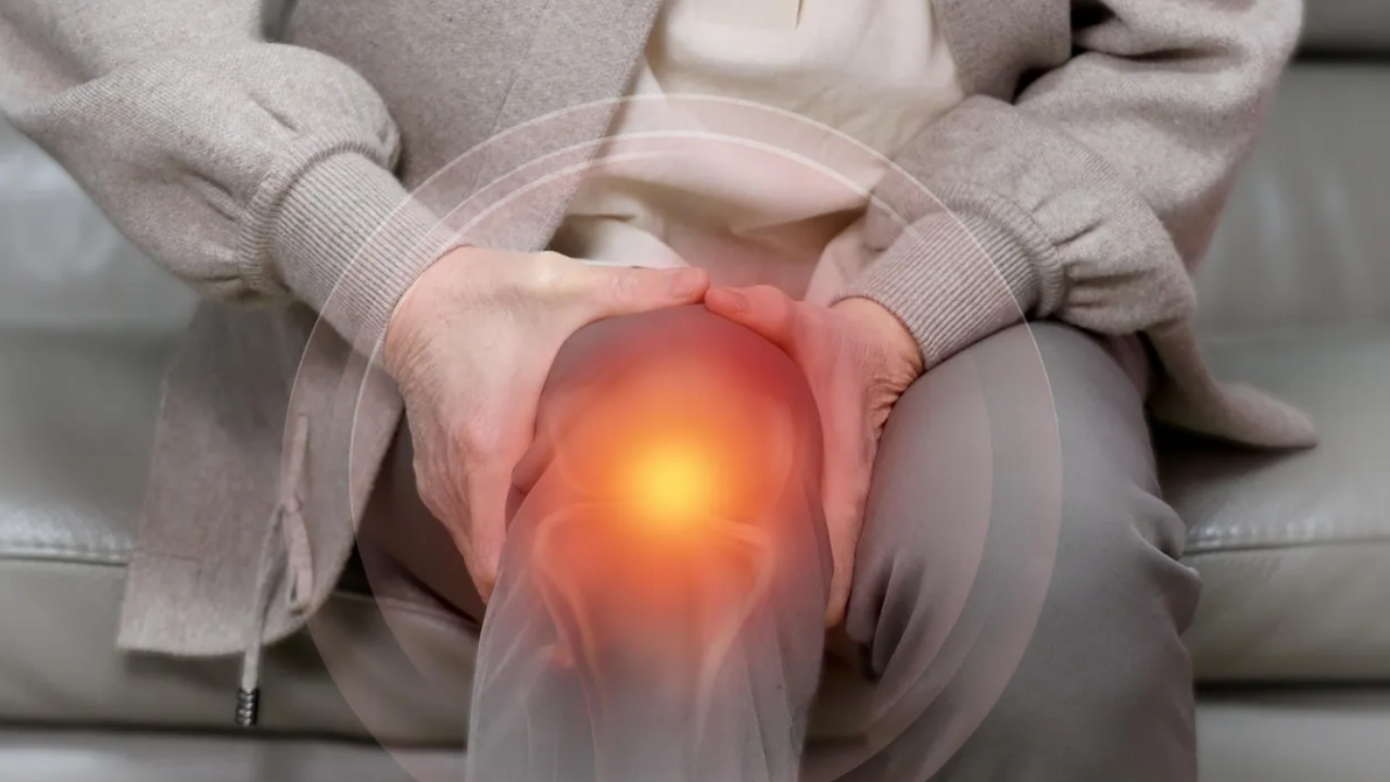 향남2지구정형외과, 계단 오를 때 무릎 아프다면? 퇴행성관절염 신호일 수 있습니다. 사진